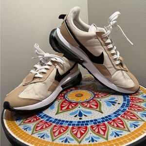 Nike Air Max Pre-Day Beige Black White DC4025-100 Women’s 6.5 Running Shoes